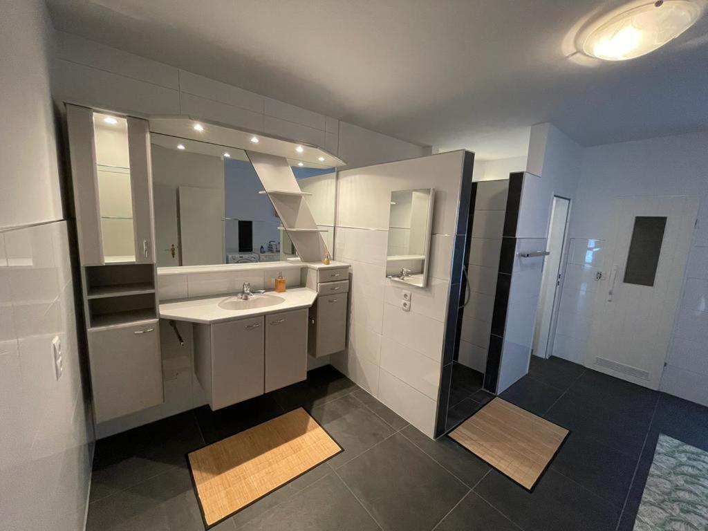 Ferienwohnung Lion Krummhörn エクステリア 写真