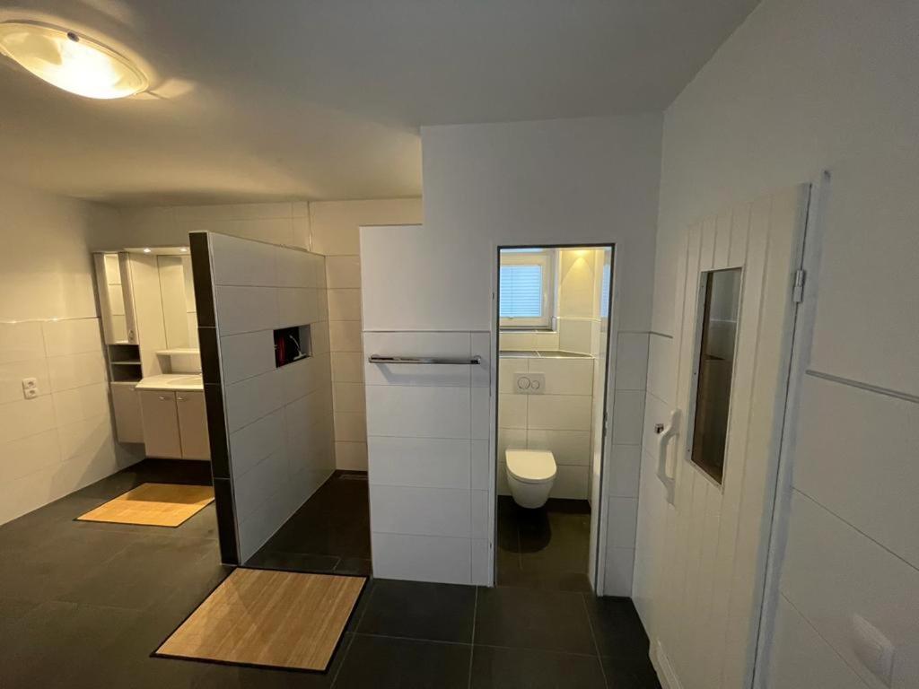 Ferienwohnung Lion Krummhörn エクステリア 写真